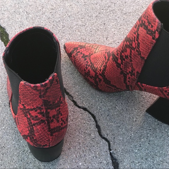 1 left! Qupid Milkway Red Pytho Snake Ankle bootie - Picture 2 of 8